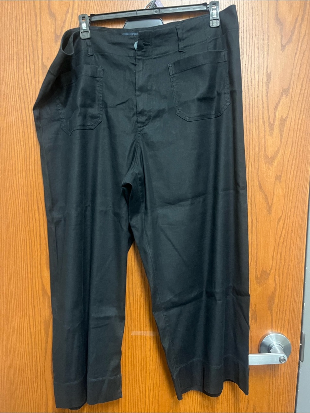 Black Maeve The Colette linen blend cropped pants in 22w